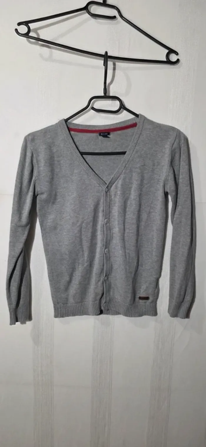 Gilet 10ans - photo numéro 2