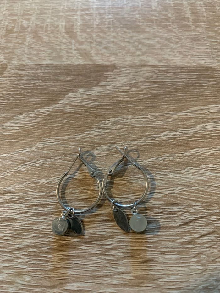 Boucles d’oreilles style créoles - photo numéro 4