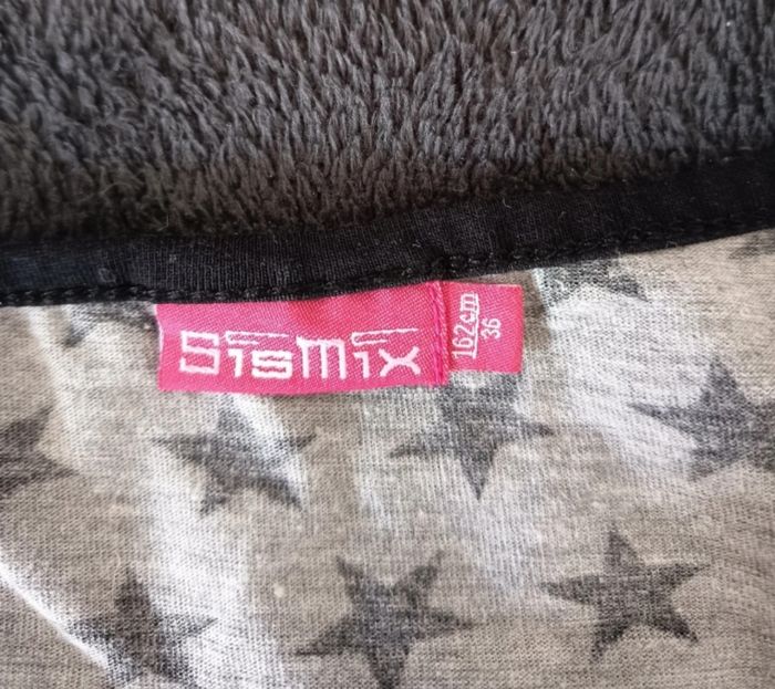 T Shirt Manches Longues à Étoiles ⭐ - Taille 36 / S1smix - photo numéro 3