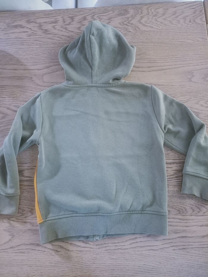 Gilet à capuche - photo numéro 3