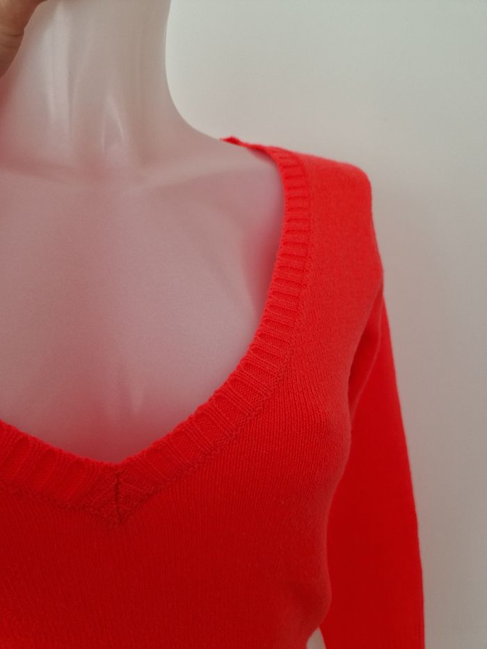 Pull rose vif col v, Jennyfer - photo numéro 6