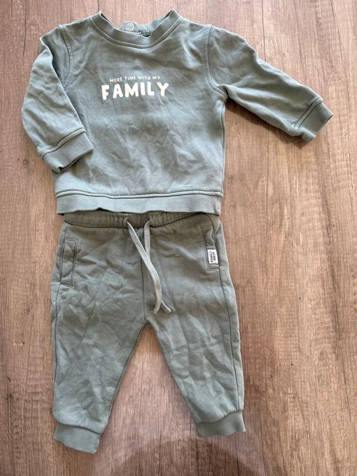 Ensemble jogging 6 mois