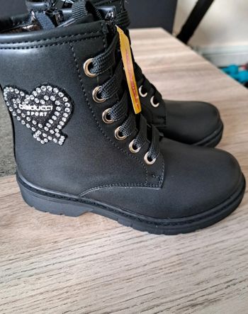 Bottine balducci pointure 29 neuf