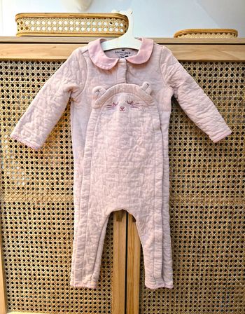 Pyjama rose chat Sergent Major