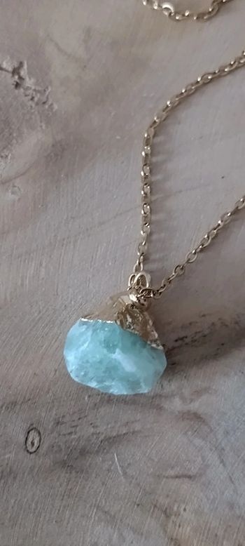 Collier pendentif fluorite brute