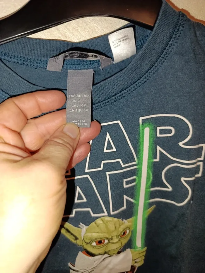Tee shirt manches longues Star Wars taille 4 ans - photo numéro 3