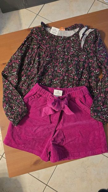 Neufs (non portés) 🏷🌺 superbe  ensemble blouse ml et short velours 10 ans fille🌺