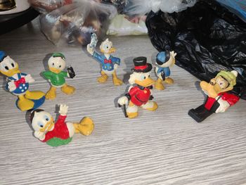 Lot anciennes figurines la bande à Picsou