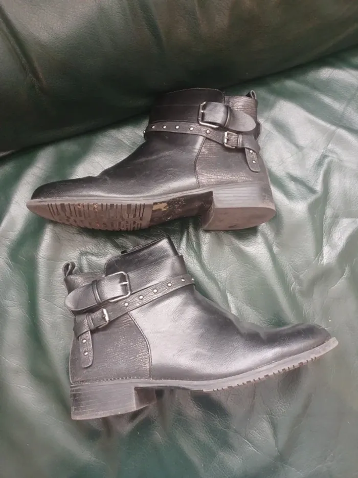 Bottines cuir noir