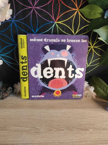 Même Dracula se brosse les dents – Nuinui Jeunesse