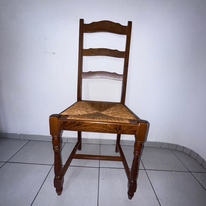 Chaise en bois massif - photo numéro 8
