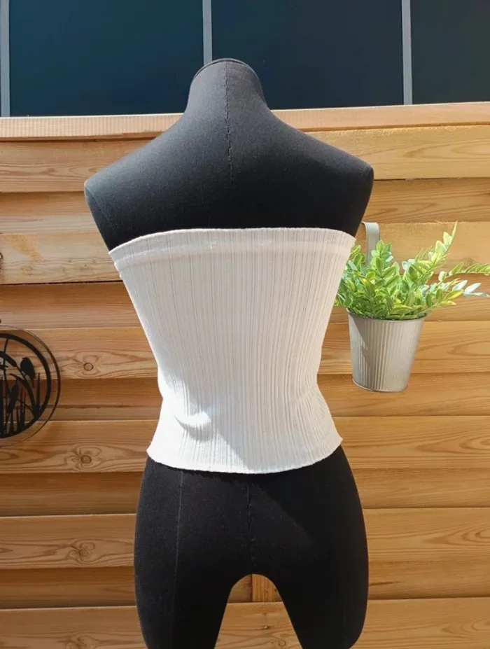 Top taille XS - photo numéro 4