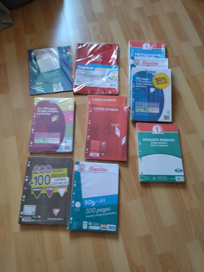 lot fournitures scolaires - photo numéro 2