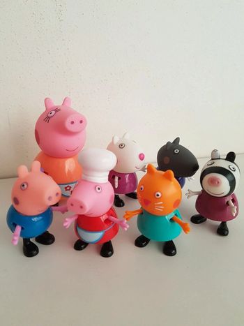 Figurines Peppa, maman pig, cuisine