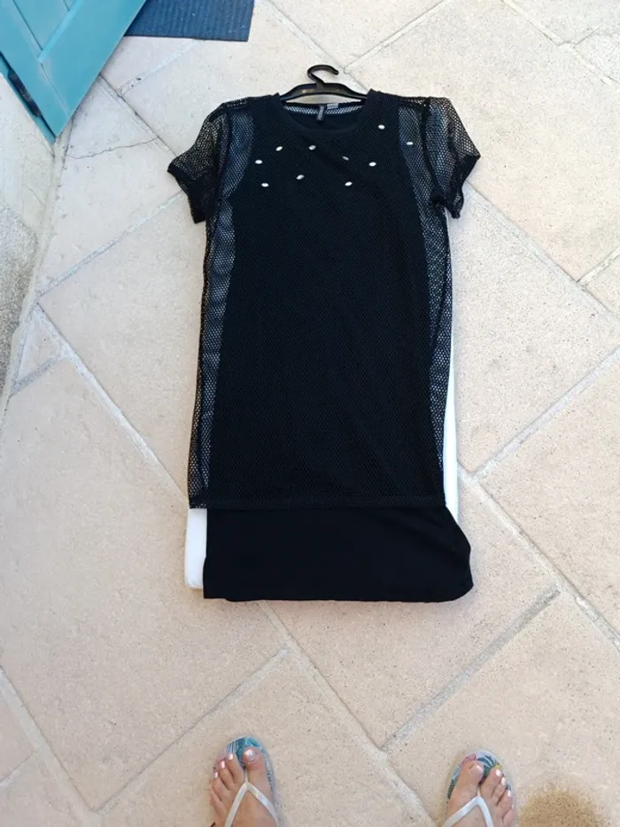Robe noire - photo numéro 3