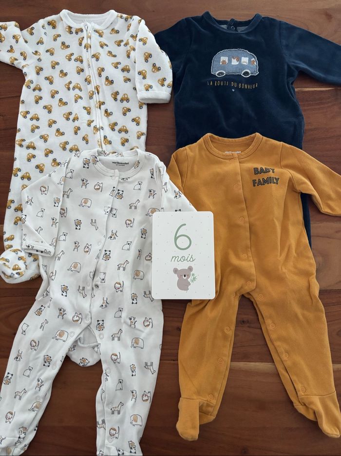 Lot pyjama 6 mois