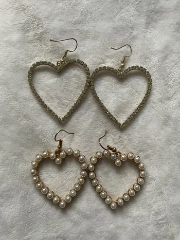 Boucles d’oreilles cœur perles et strass
