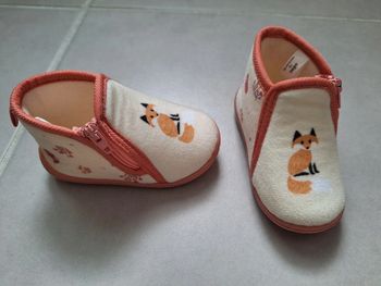 Chausson taille 19 bébé gémo