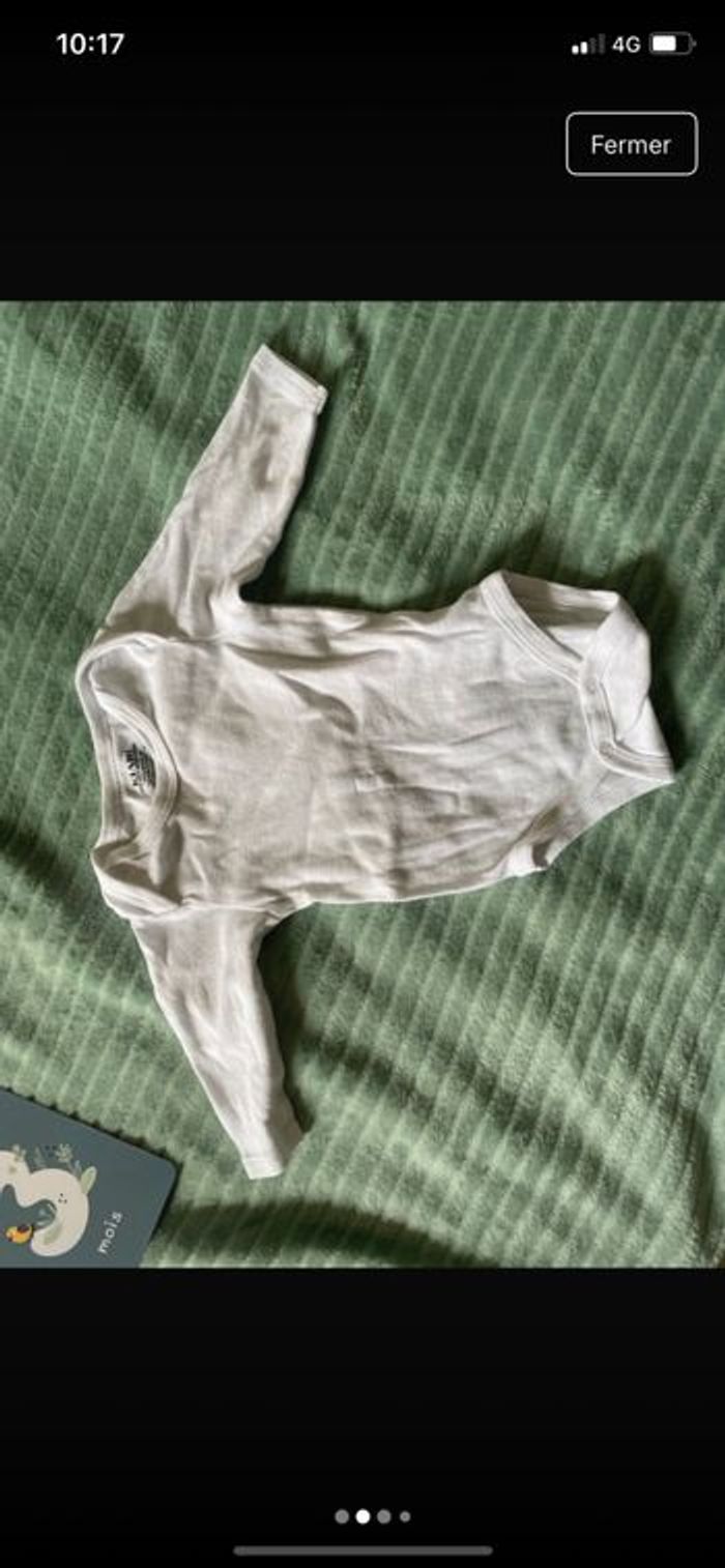 Lot bodies/pyjamas bébé 3 mois - photo numéro 9
