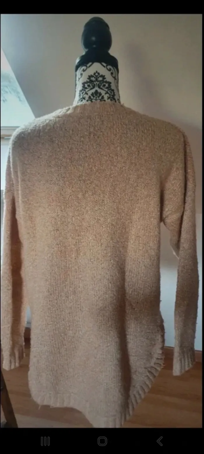 Pull beige - photo numéro 2