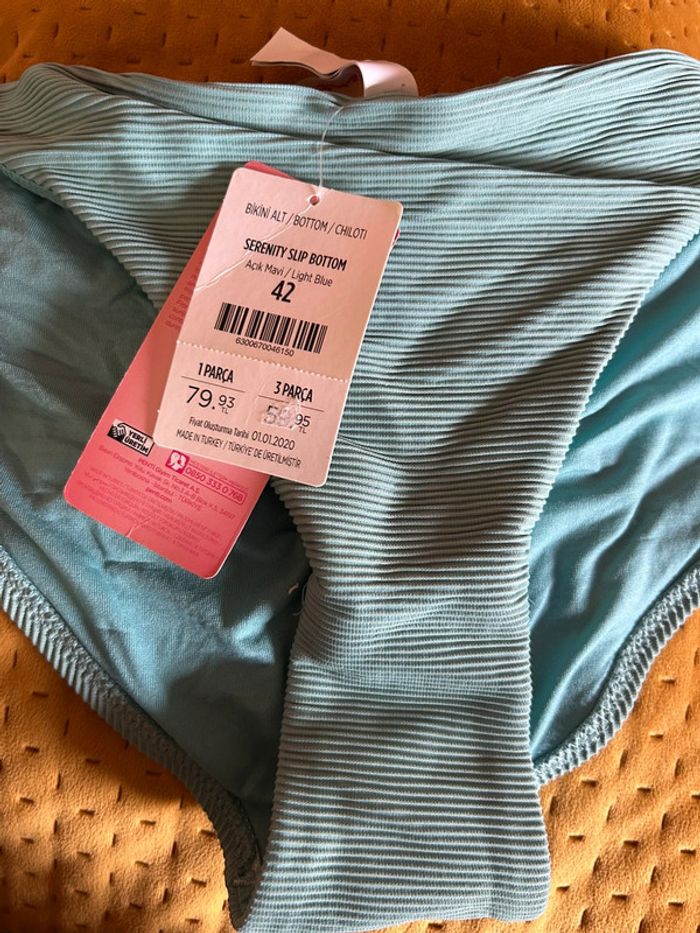🍋Maillot de bain deux pièces motif citron lemon swimsuit new with tags🍋 - photo numéro 8