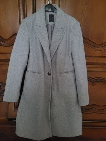 Veste habillé très jolie et très bon état