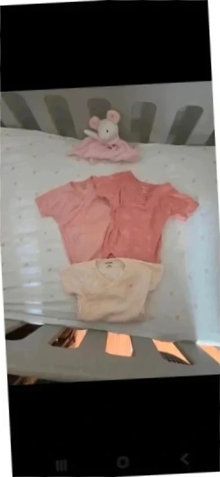 Lot body bébé 6 mois fille - photo numéro 5