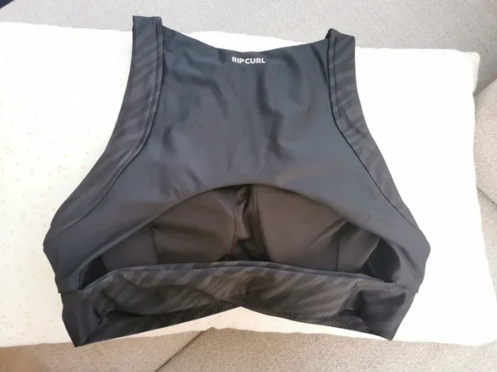 Haut brassière de natation Ripcurl Mirage noir taille S Neuf - photo numéro 3