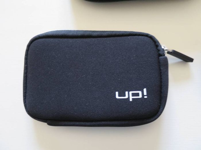 2 Petites Pochettes Neuves