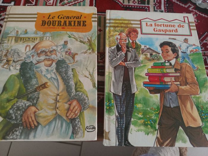 Livre lot de 2 (numéro 44 et numéro 48)