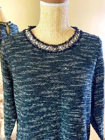 sublime Top maille tweed effet bouclette col rond perles manches 3 4 neuf