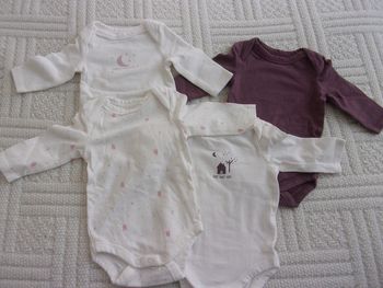 lot de 4 bodys Tape à l'Œil taille naissance