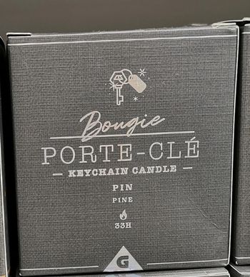 Bougie objet cadeau porte clé argent