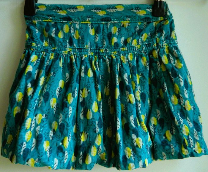 Jupe en velours "Okaidi" T 3 ans