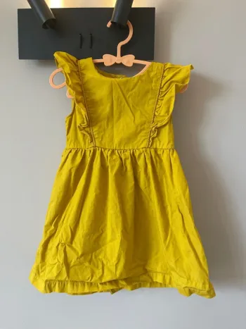 Robe neuve fille jaune Kiabi taille 2 ans