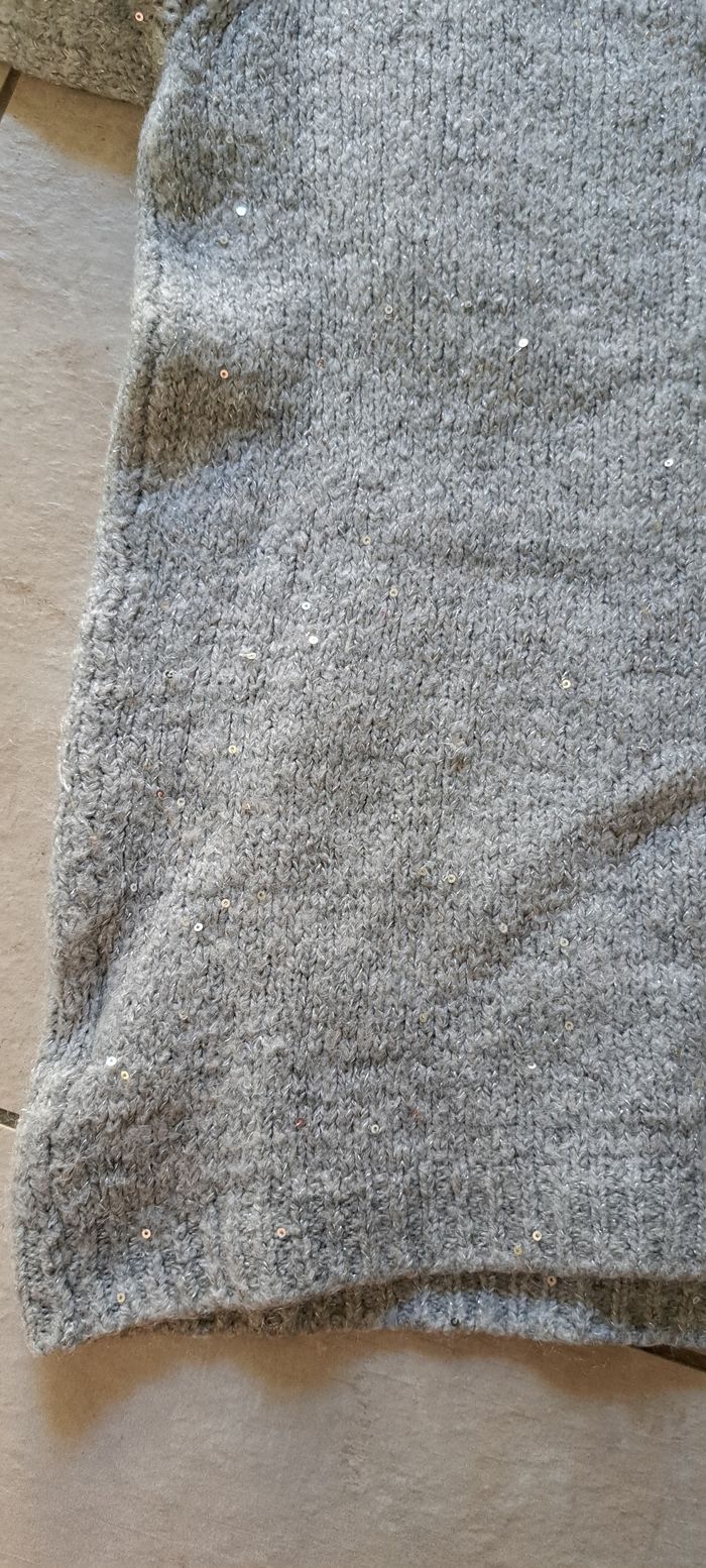 Pull gris - photo numéro 5