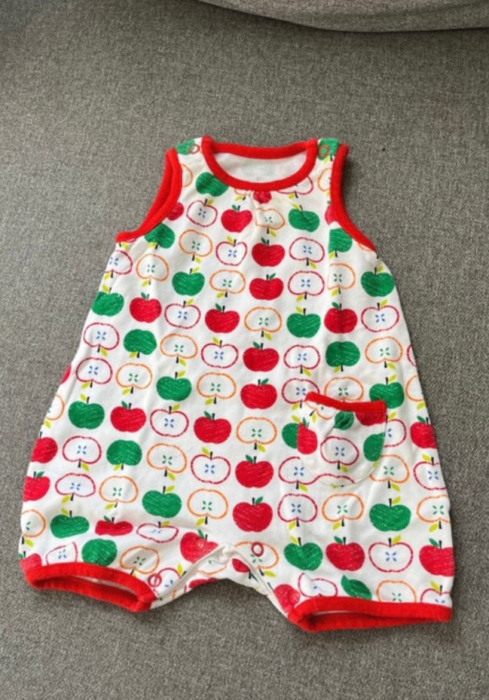 Lot de combinaisons et ensemble Minnie de 3 mois - photo numéro 2