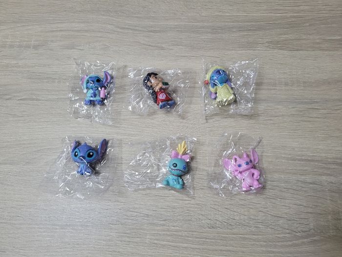 Lot de 6 figurines Disney