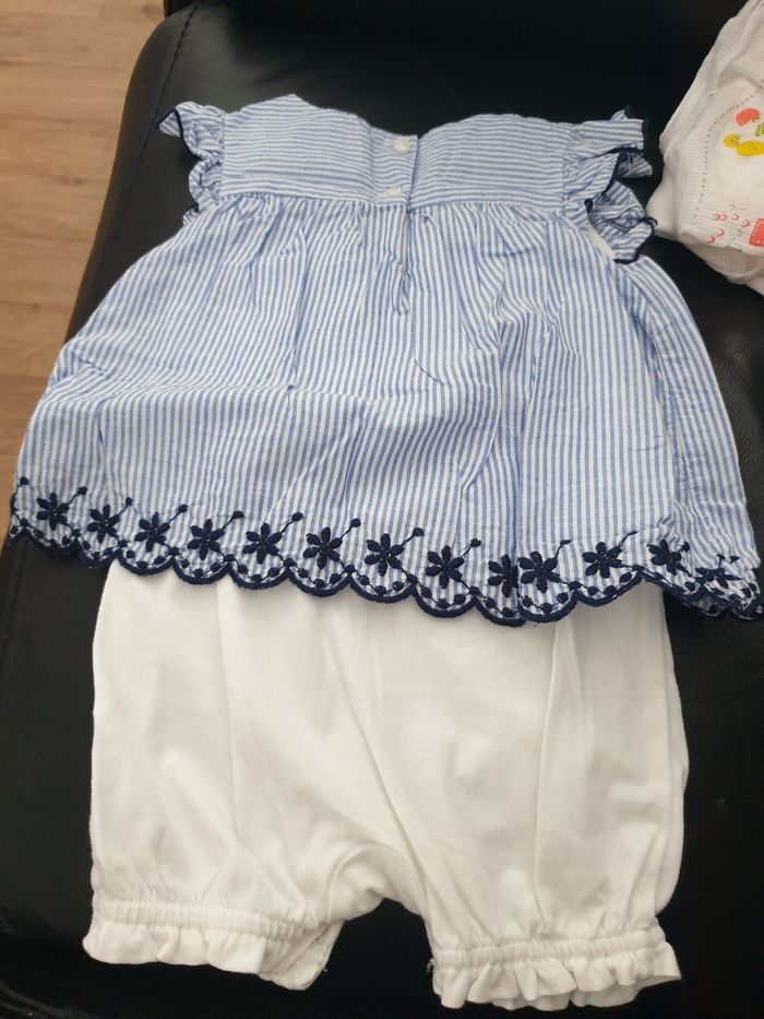 Combishort 3-6 mois - photo numéro 2