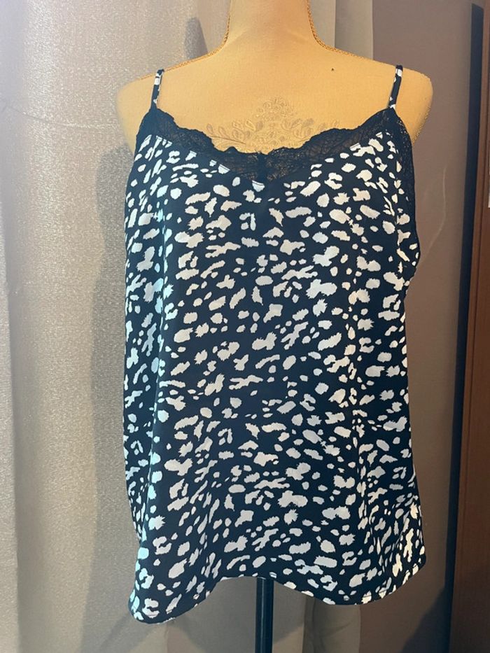 Debardeur leopard la halle taille 44 neuf