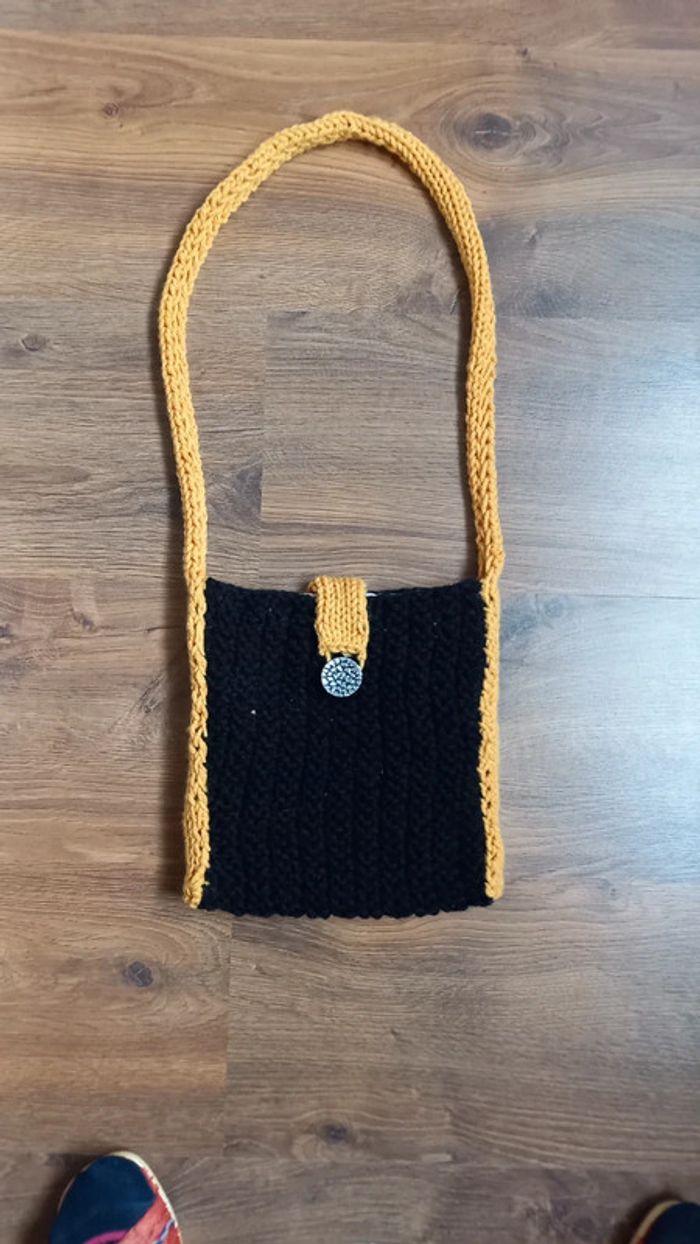 Pochette bandoulière fait main - photo numéro 2