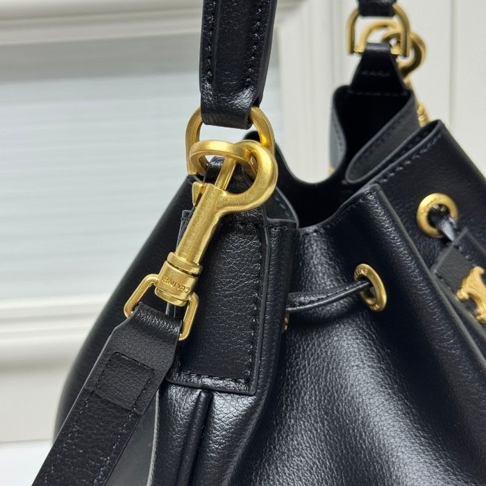 CELINE  121 - photo numéro 5