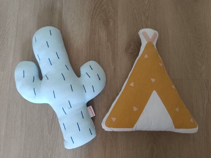 Lot 2 coussins Vertbaudet