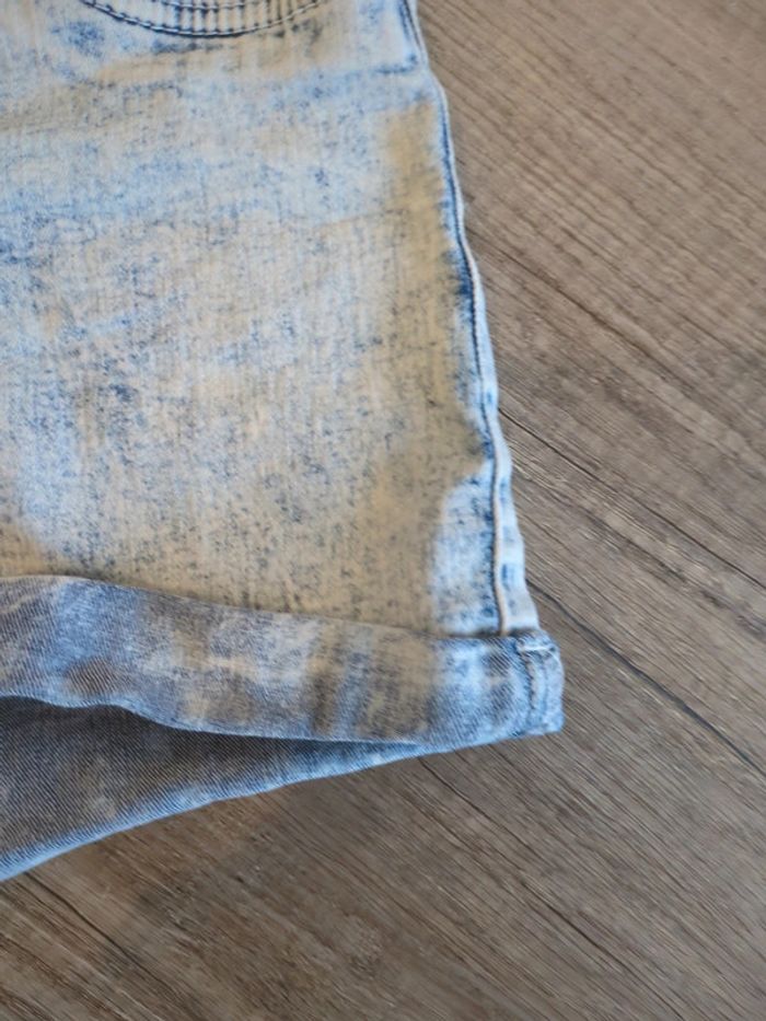 Short jean xxs carton 🍒 cerise - photo numéro 4