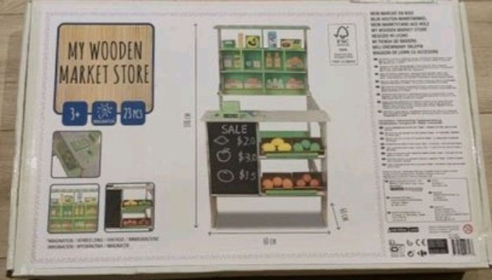 Marché en Bois .
