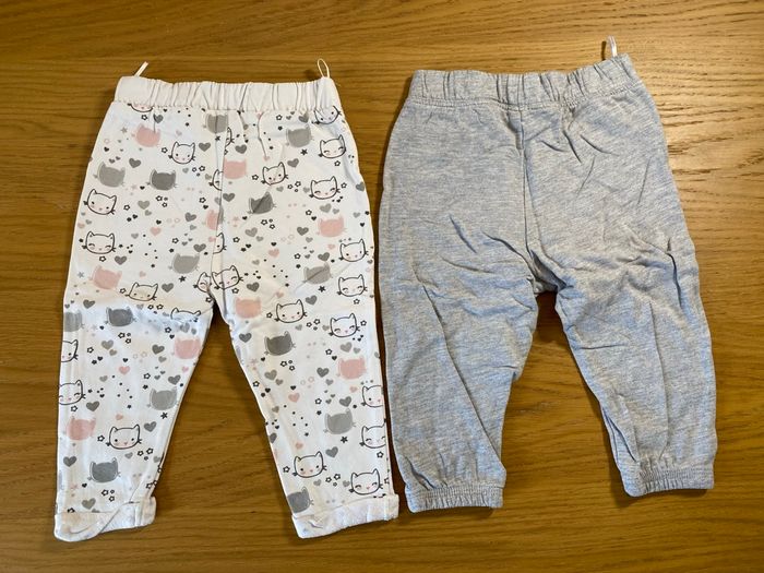Baby Club Lot de 2 Pantalons blanc/gris Taille 12/18 mois - photo numéro 6