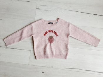 Vêtement fille pull rose Okaïdi coccinelle 3 ans