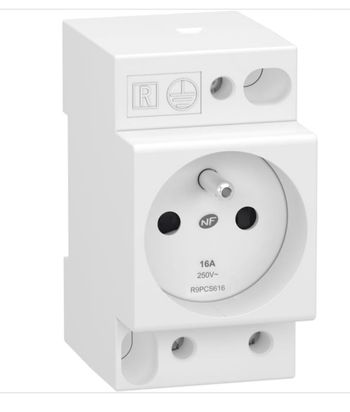 Prise modulaire SCHNEIDER