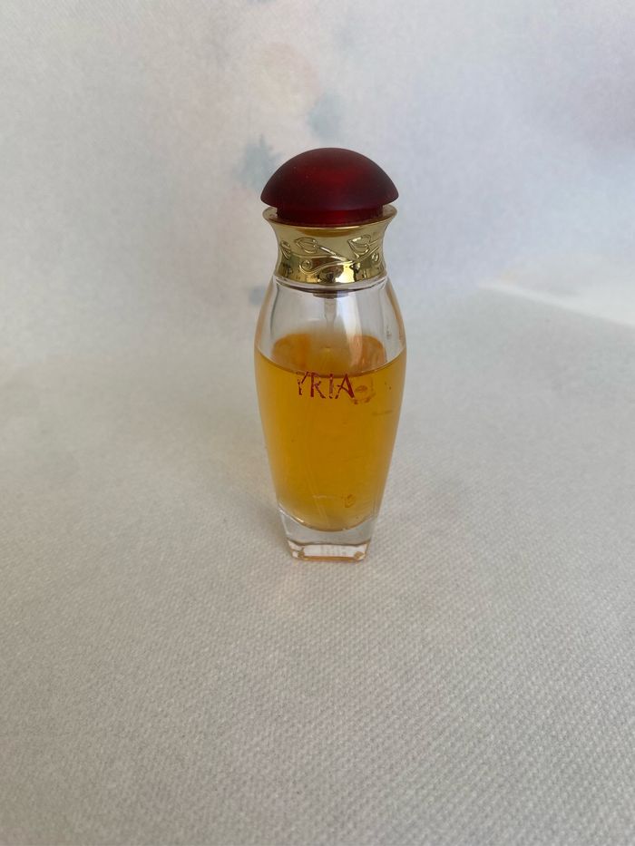 Parfum femme yria