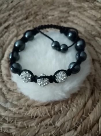 Bracelet shamballa gris et strass